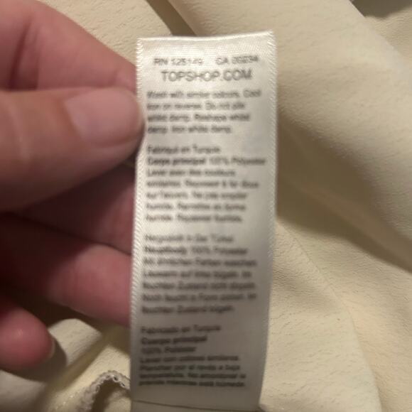 Topshop Wrap Belted Cream Blouse size 6 NWT - Picture 10 of 13